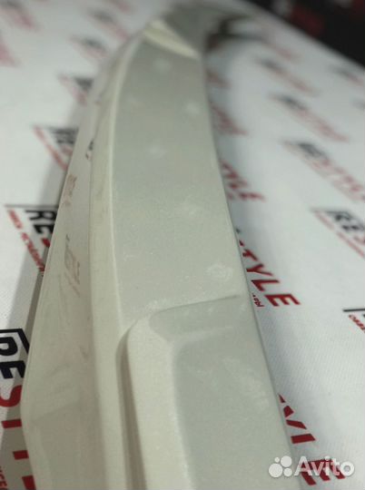 Спойлер средний Lexus LX570