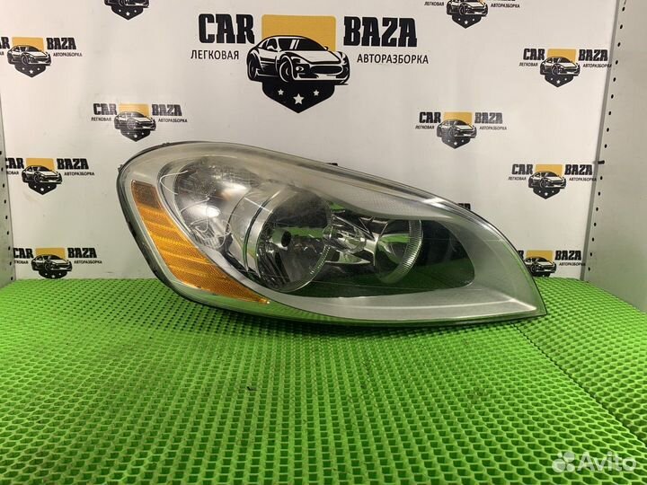Фара передняя правая R Volvo XC60