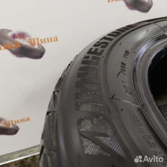 Bridgestone Blizzak LM-32 205/55 R16