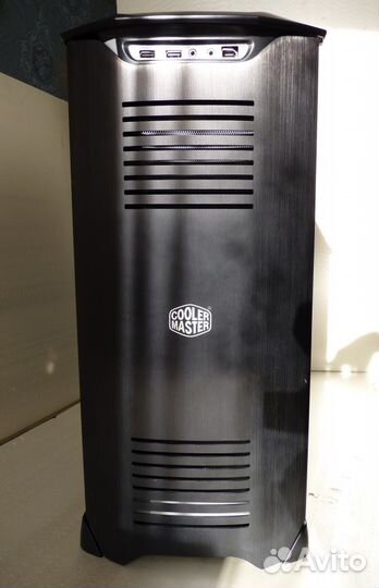 Корпус Cooler Master Stacker 832 SE