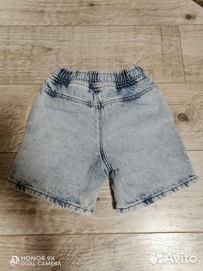 Джинсовые шорты