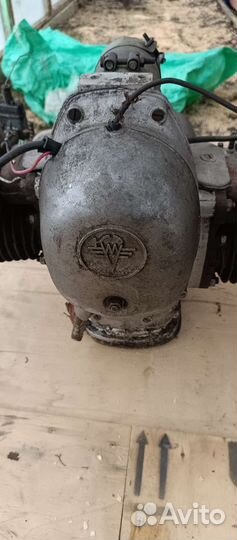 Двигатель к-750