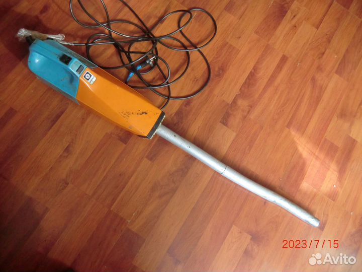 Пылесос шмель 4