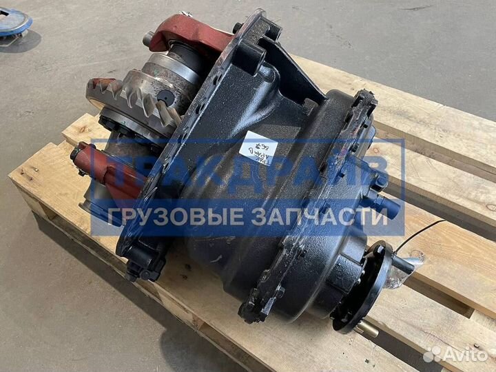 Редуктор Шакман Х3000 Х5000 на средний мост hdz300