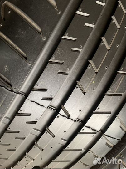 Bridgestone Alenza 001 275/35 R21 103Y