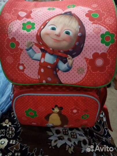 Школьный рюкзак