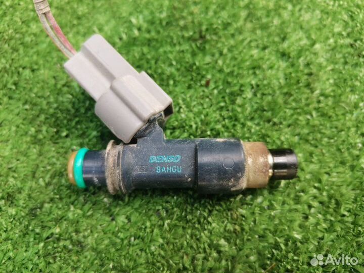 Форсунка топливная Mitsubishi Galant 9 DJ 4G69