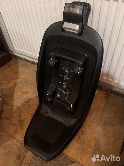 База maxi cosi isofix