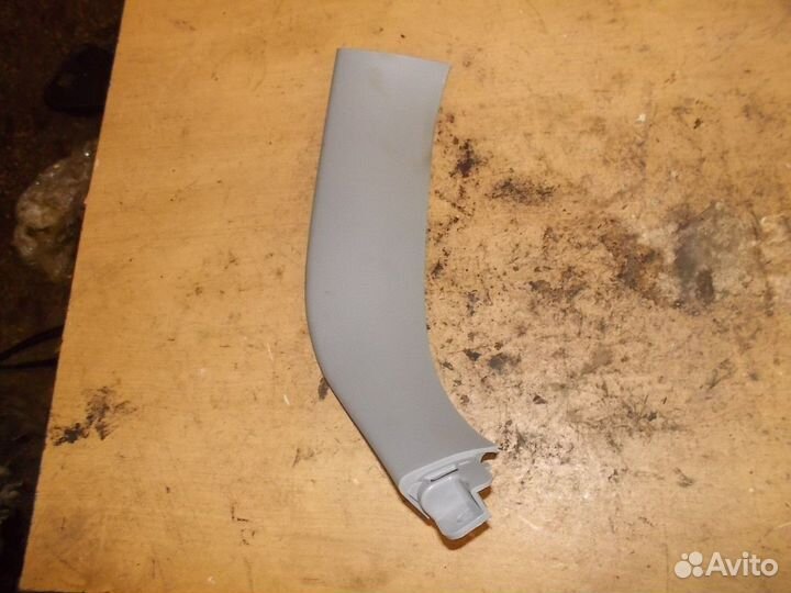 Обшивка двери/крышки багажника левая (Kia Sorento)