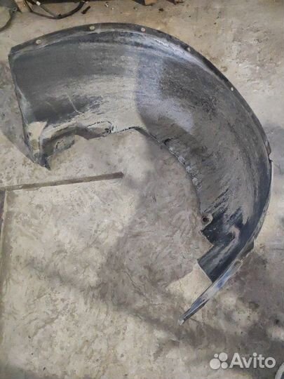 Подкрылок задний левый Bmw X5 Е53 M62B44TU 4.4L