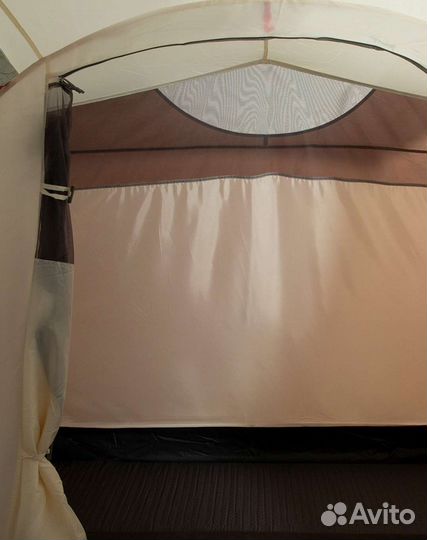 Палатка 4 местная с тамбуром