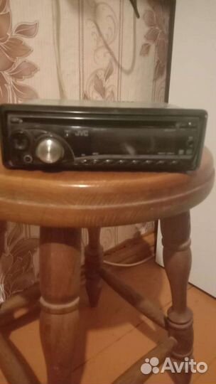 CD автомагнитола JVC