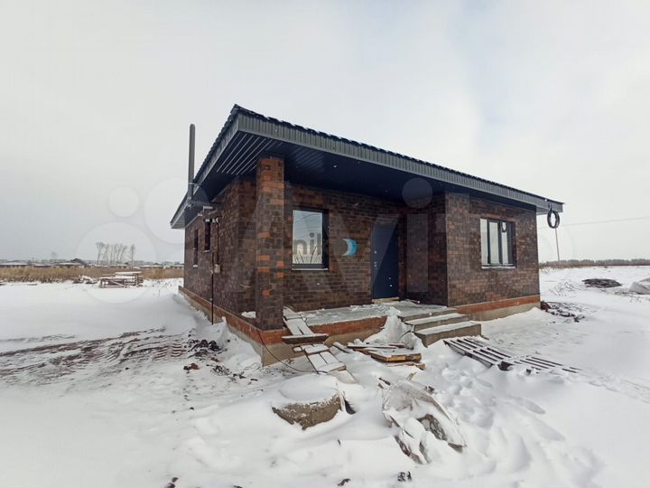 Дом 100 м² на участке 8 сот.