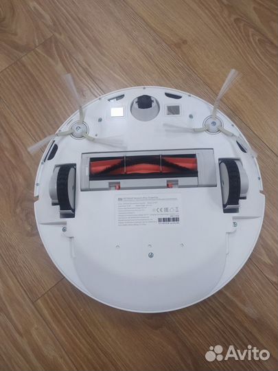 Робот пылесос Xiaomi mi robot vacuum mop essential