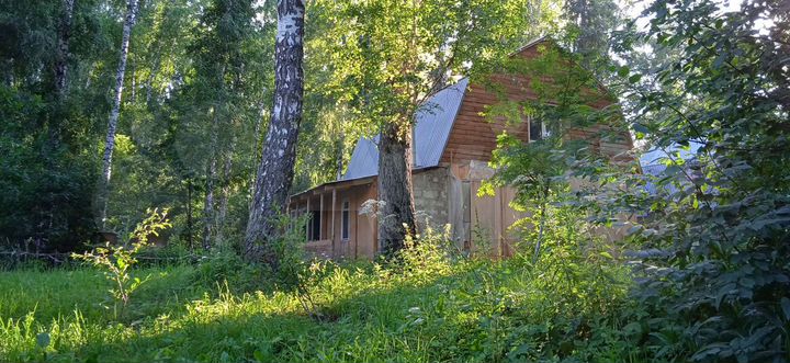 Дом 130 м² на участке 5 сот.