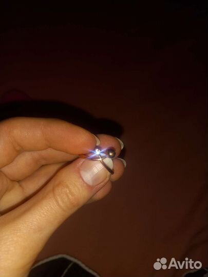 Золотое кольцо новое фианиты вставка