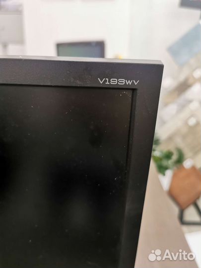 Монитор Acer 19