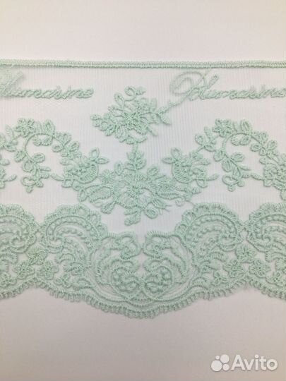 Кружево blumarine