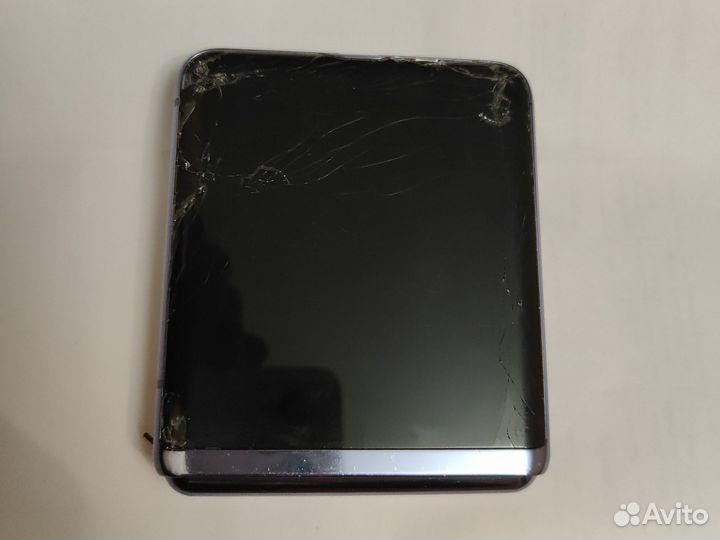 Samsung Galaxy Z Flip, 8/256 ГБ