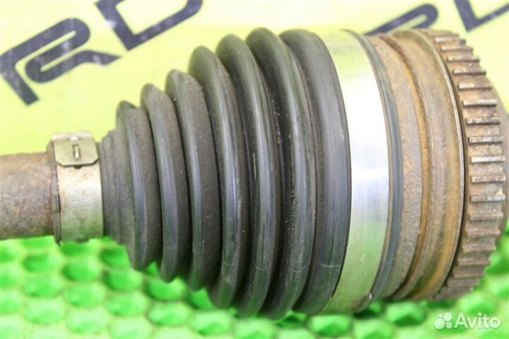 Привод задний правый Toyota Corolla Fielder NZE164