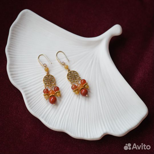 Серьги классические с камнями яшмы и кварца