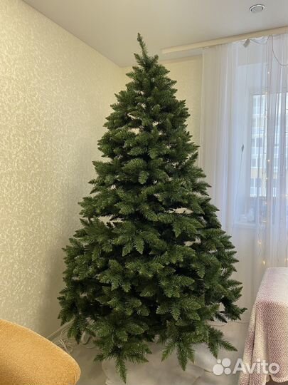 Елка искусственная 240