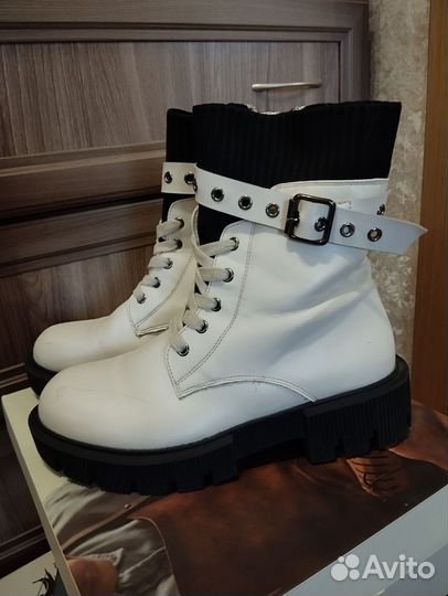 Ботинки осенние