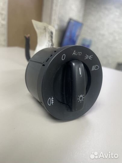 Выключатель фар Фольксваген Гольф 6 Джетта