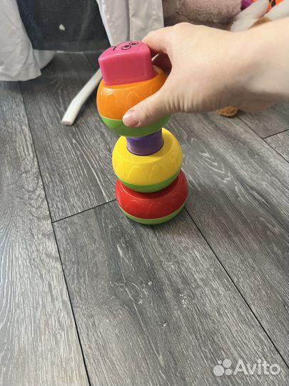 Пирамида игрушка