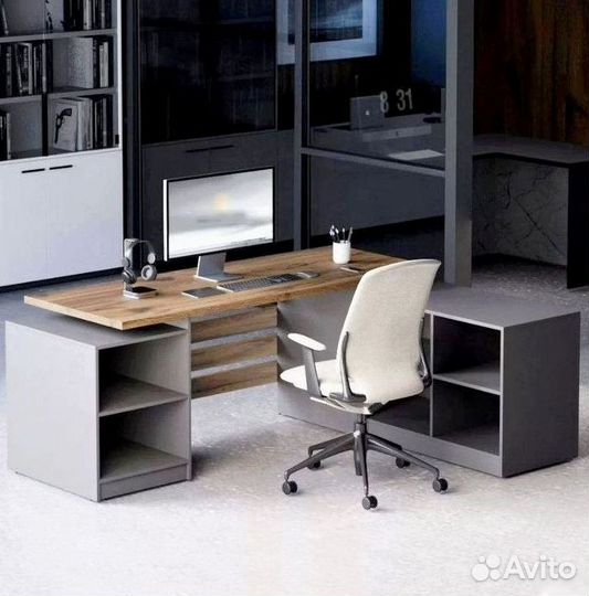 Офисный Стол Парламент Юстус