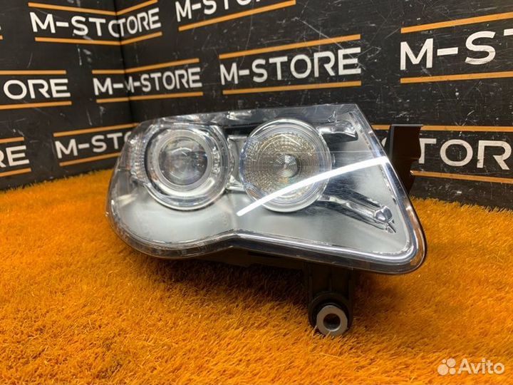 Фара правая Volkswagen Touareg 7L BAR 2007