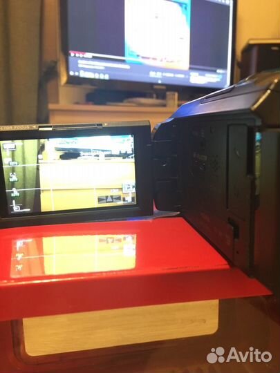 Камера с проектором Sony HDR-PJ530E