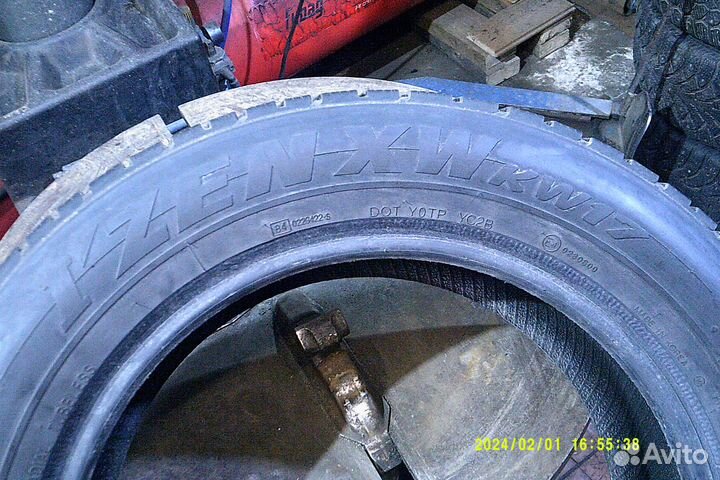 Kumho I'Zen XW KW17 205/60 R16