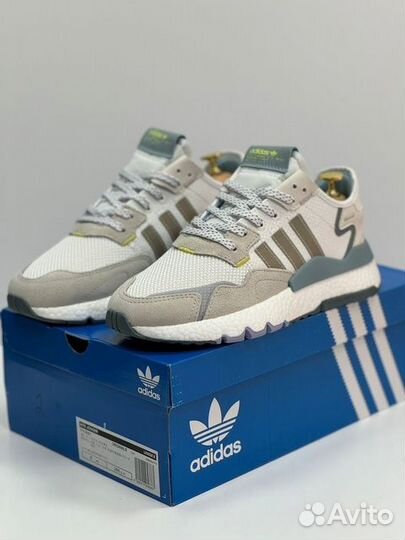 Кроссовки Adidas jogger