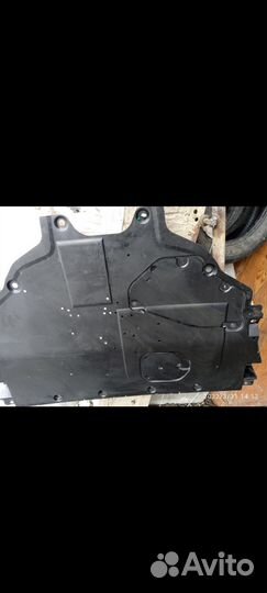 Защита двигателя mazda