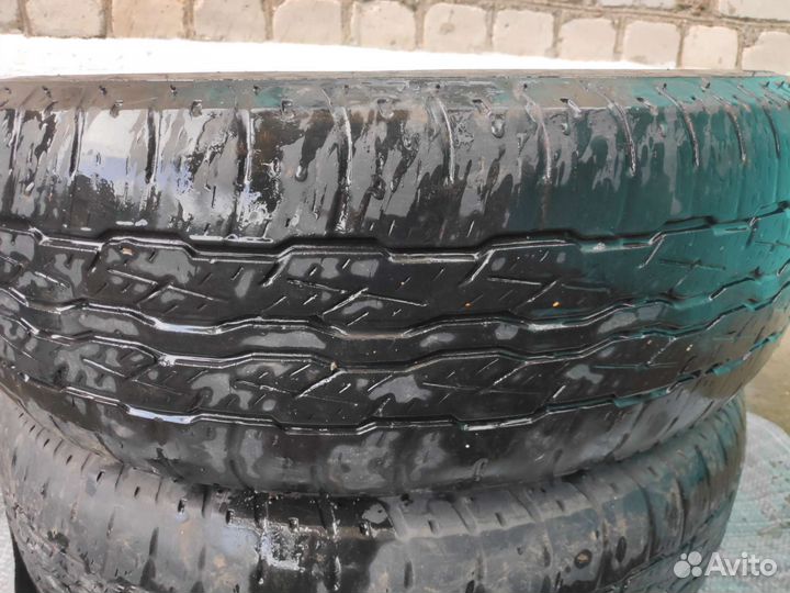 Bridgestone Dueler H/T 225/65 R17