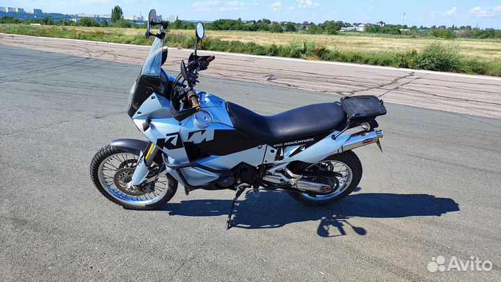 KTM 950 Adventure
