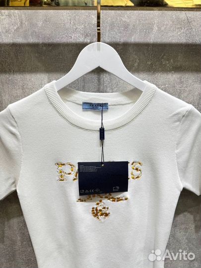 Женская Футболка Prada