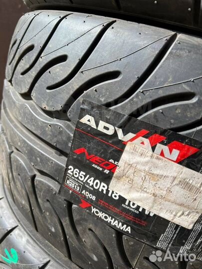 Yokohama Advan Neova AD08R 265/40 R18