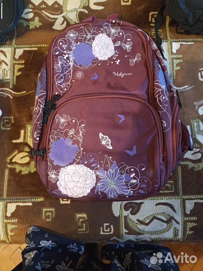 Новые школьные рюкзаки