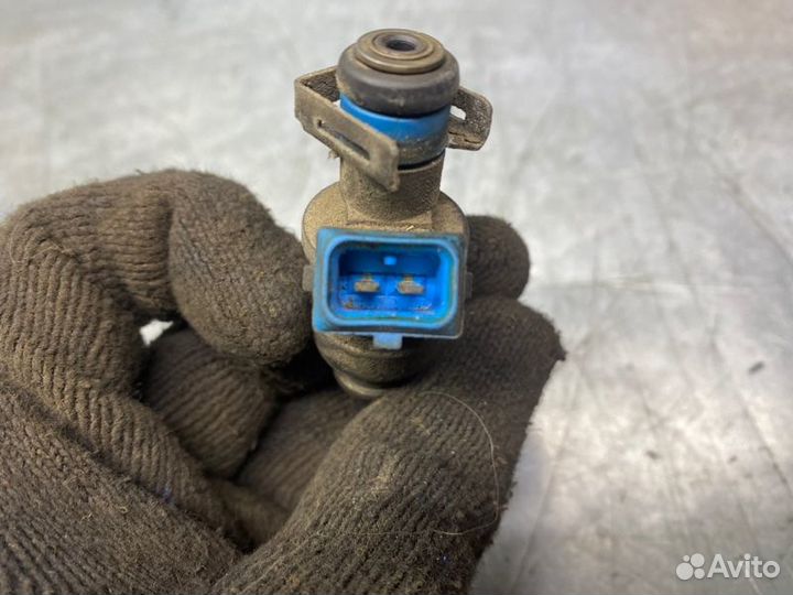 Форсунка инжекторная электрическая Volkswagen