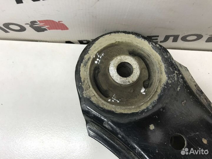 Рычаг подвески передний левый VAG 1j0407157b Jetta