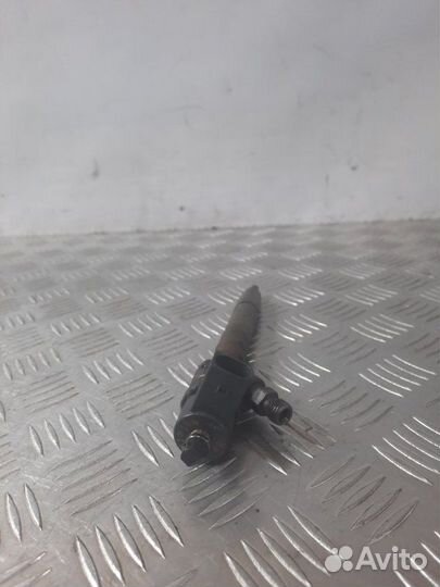 Форсунка Mercedes-Benz Vito 2003