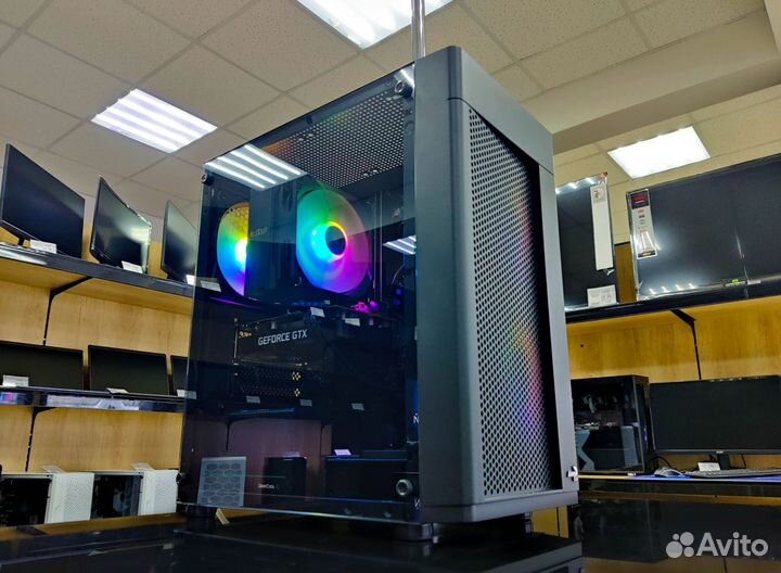 Basic/Core i3-10Gen/DDR4-16Gb/SSD-480Gb/GTX 1650S