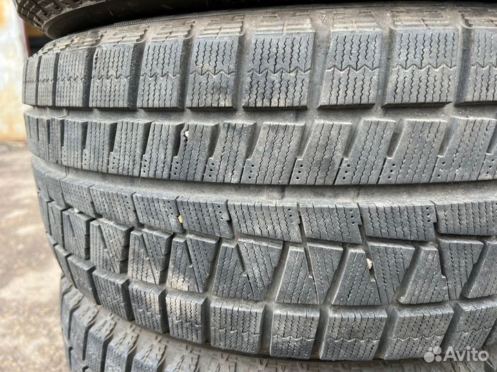 Bridgestone Blizzak RFT 225/50 R17