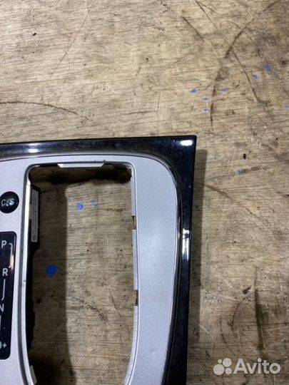 Консоль АКПП Mercedes-Benz E-Class W211 M112E32