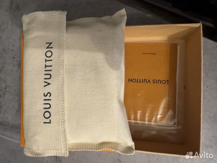 Louis vuitton кошелек