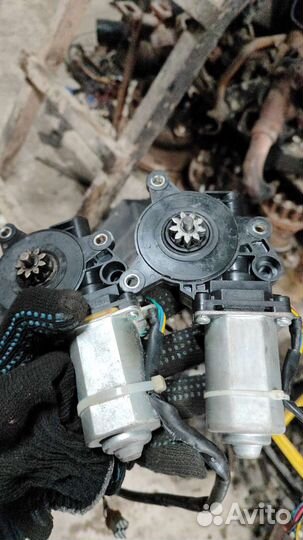 Моторчик стеклоподъемника Man tga