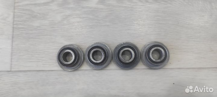 Сайлентблок переднего рычага задний (Ромашка)