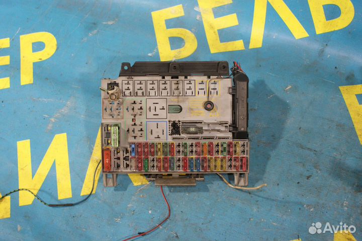 Блок предохранителей Opel vectra B Caravan